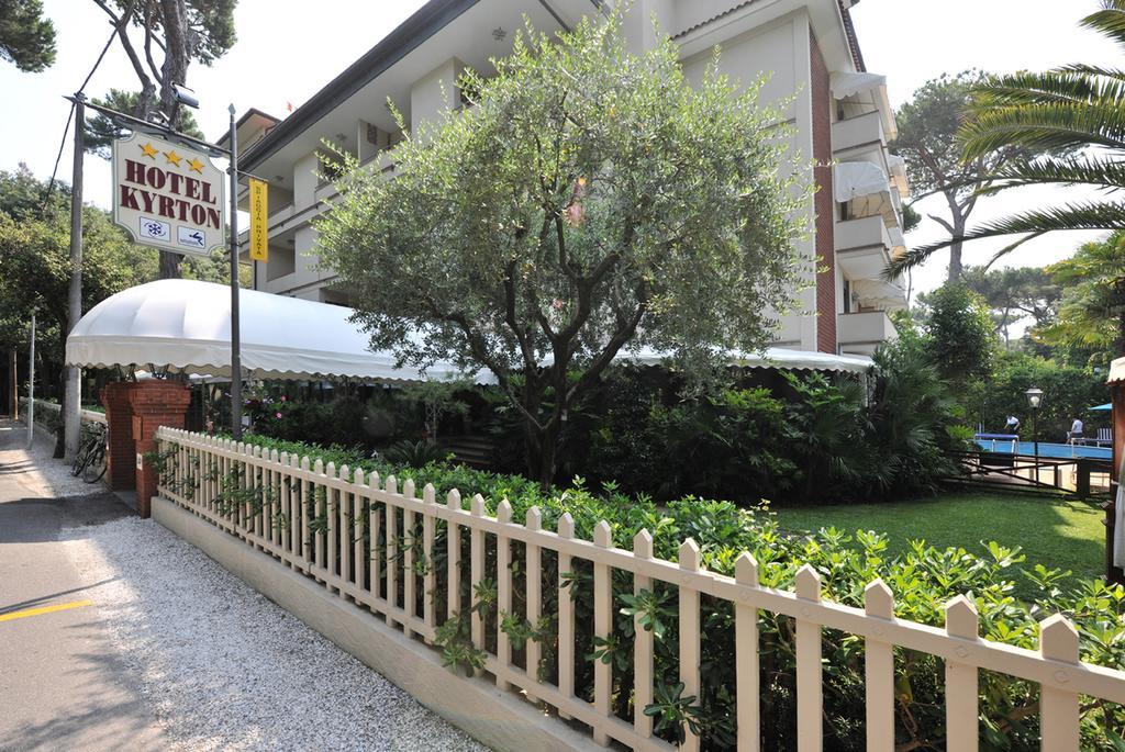 Hotel Kyrton Forte dei Marmi Exterior foto
