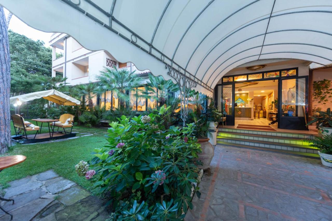 Hotel Kyrton Forte dei Marmi Exterior foto